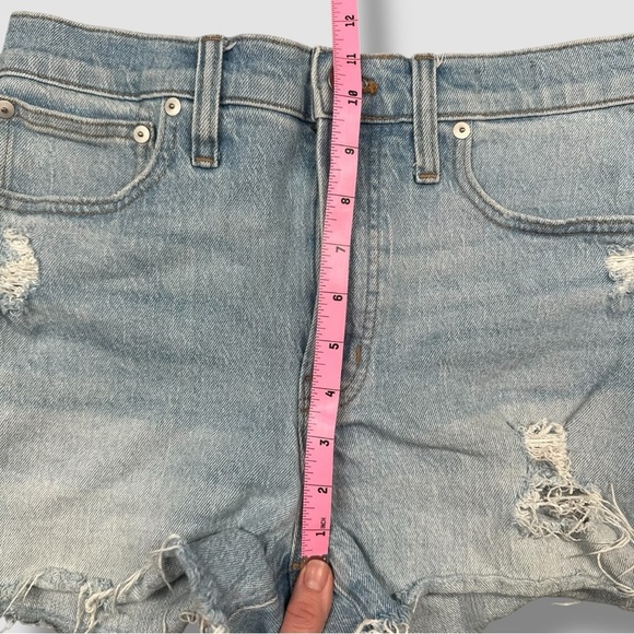 Madewell The Perfect Perfect Jean Short Size 28 Light Wash Distressed - Picture 9 of 11